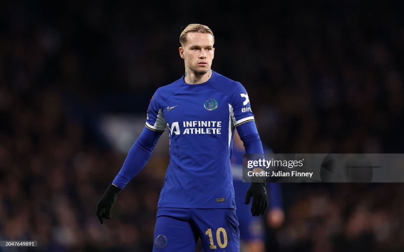 Mudryk gây ấn tượng với tốc độ tốt